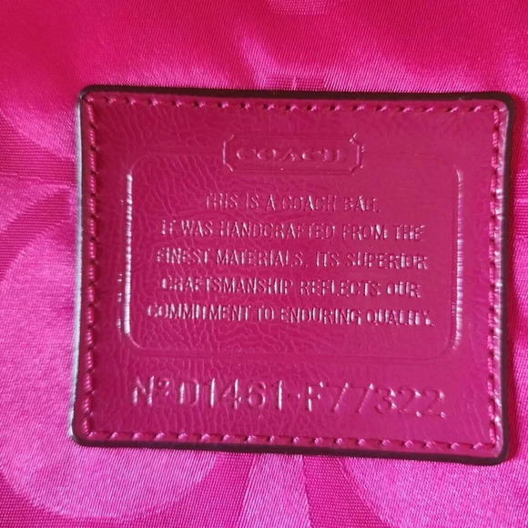 New Coach 2-Piece Signature Getaway Weekender Nylon Packable Pink Berry - Picture 12 of 13